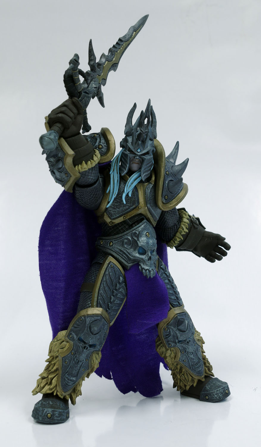 Lameazoid.com - NECA HotS Arthas Lich King – Lameazoid.com