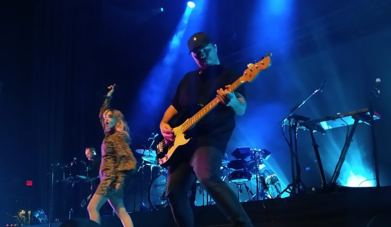 CHVRCHES feat Donna Missal @ The Pageant